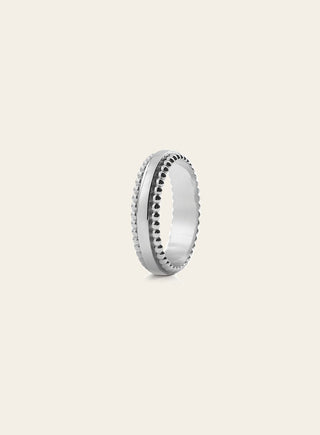 Hertta ring, white gold