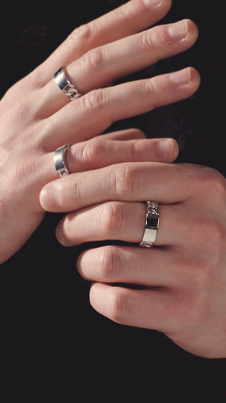 Leon ring, gold-plated bronze